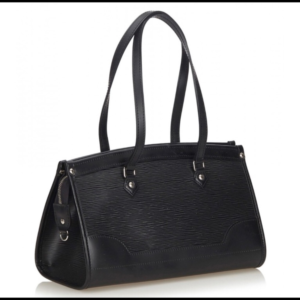 ❣️LV Madeleine PM Noir Bag❣️